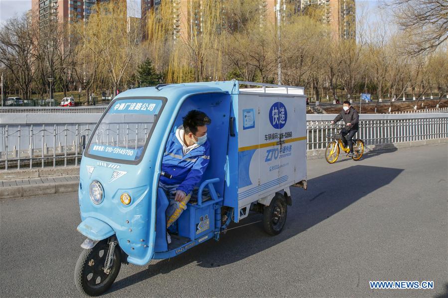 CHINA-BEIJING-DELIVERYMAN (CN)