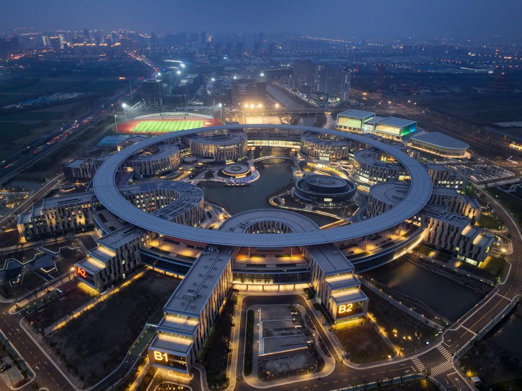 这是3月14日拍摄的太仓市娄江新城西交利物浦大学太仓校区(无人机照片